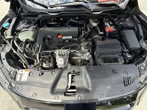 Used 2019 Honda Civic Sport image 27