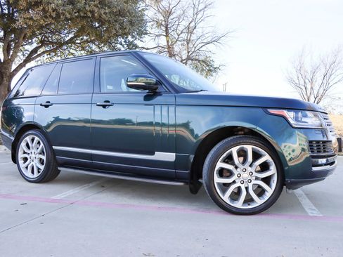Used 2015 Land Rover Range Rover HSE image 1
