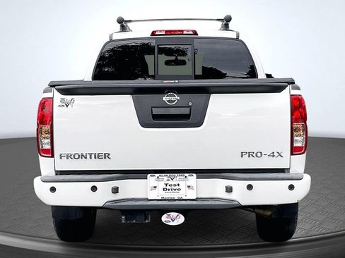 Used 2020 Nissan Frontier PRO-4X w/ Pro-4x Utility Package AWD/4WD image 6