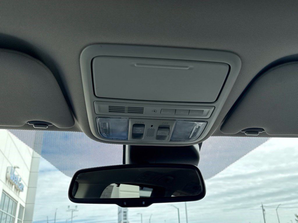 Used 2015 Honda Odyssey Touring image 27