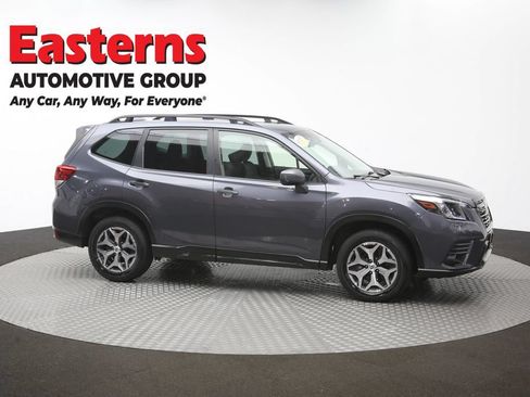 Used 2023 Subaru Forester Premium AWD/4WD image 49