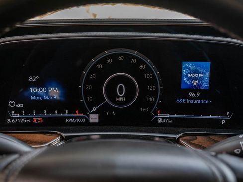 Used 2023 Cadillac Escalade Sport Platinum image 25