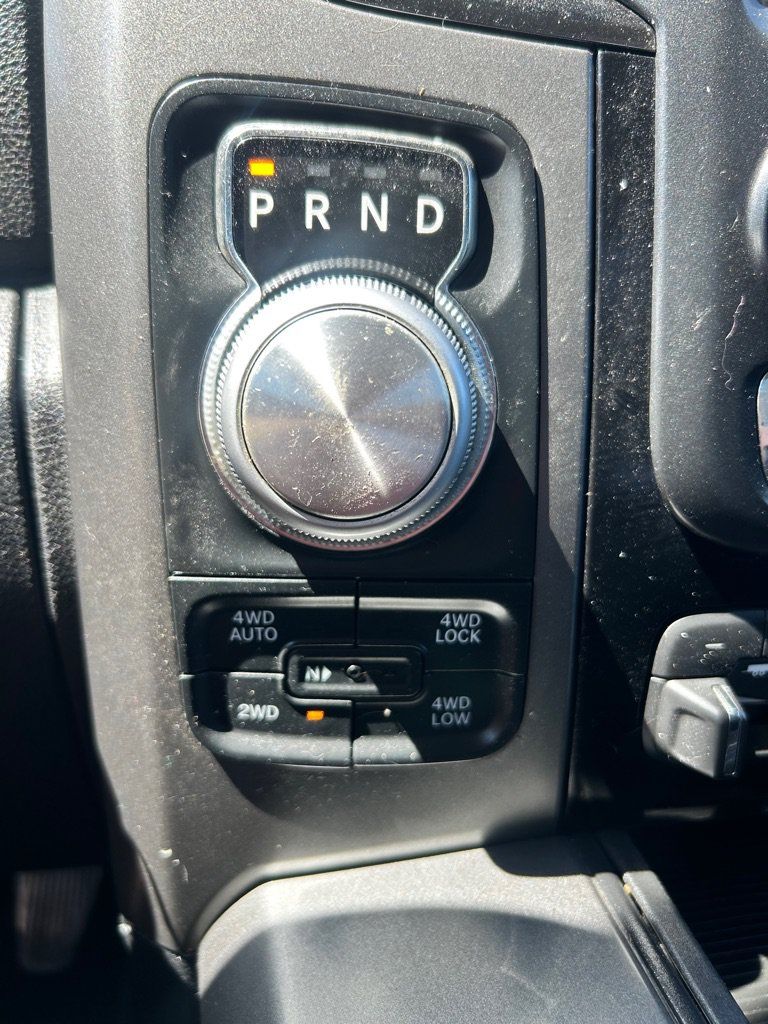 Used 2015 RAM 1500 Sport w/ Ignition Orange Sport Package AWD/4WD image 17