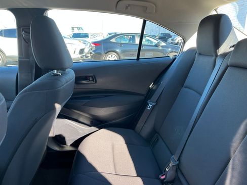 Used 2025 Toyota Corolla LE image 38