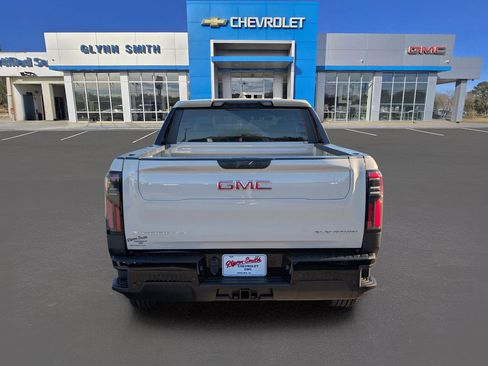 New 2026 GMC Sierra EV Elevation image 9