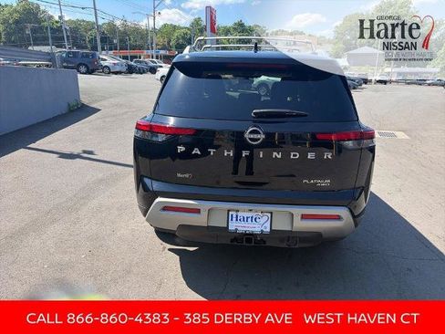Certified 2025 Nissan Pathfinder Platinum w/ Cargo Package AWD/4WD image 7