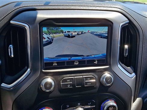 Used 2021 GMC Sierra 1500 Denali AWD/4WD image 18