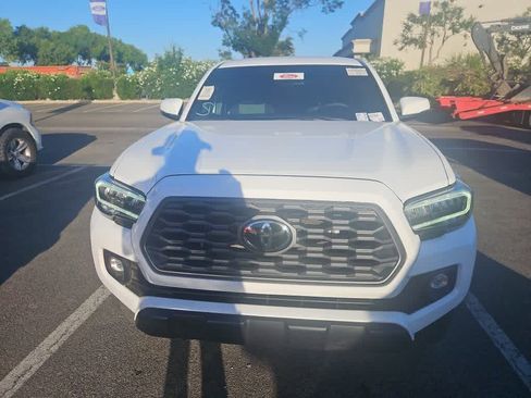 Used 2023 Toyota Tacoma TRD Off-Road RWD image 4