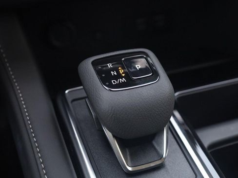 New 2026 Nissan Pathfinder SL AWD/4WD image 19