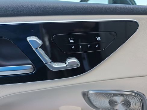 New 2026 Mercedes-Benz GLC 300 4MATIC image 11