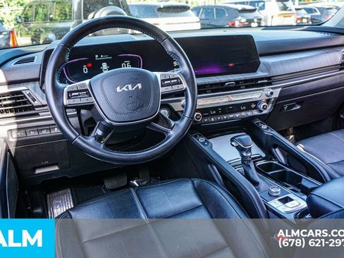 Used 2024 Kia Telluride EX w/ EX Captain's Chair Package FWD image 28