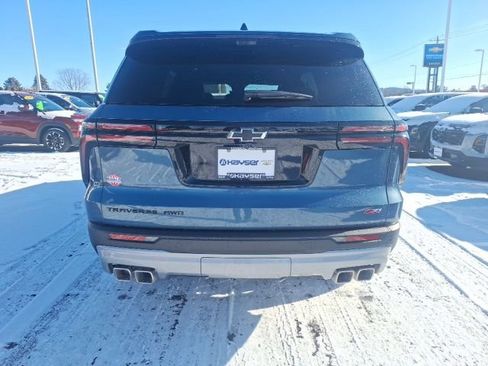 New 2026 Chevrolet Traverse Z71 w/ Enhanced Driving Package image 4