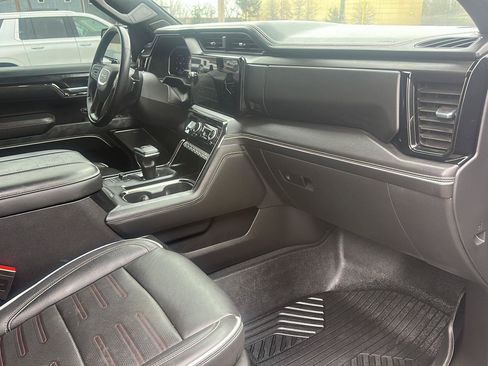 Used 2024 GMC Sierra 1500 AT4X w/ AT4X AEV Edition AWD/4WD image 7