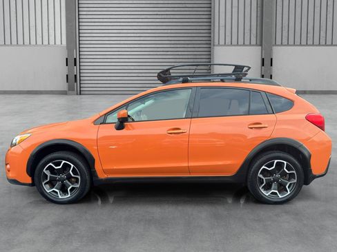 Used 2015 Subaru Crosstrek 2.0i Premium AWD/4WD image 2