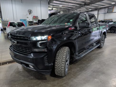 Used 2021 Chevrolet Silverado 1500 RST w/ Z71 Off-Road Package AWD/4WD image 6