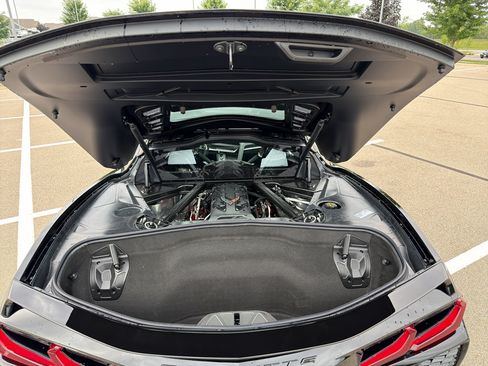 New 2027 Chevrolet Corvette Stingray Coupe w/ Z51 Performance Package RWD image 10