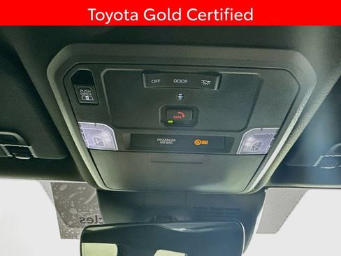 Certified 2024 Toyota Tacoma SR5 AWD/4WD image 34