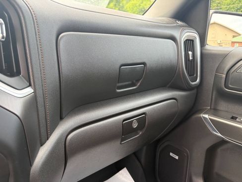Used 2020 GMC Sierra 1500 AT4 w/ AT4 Premium Package AWD/4WD image 28
