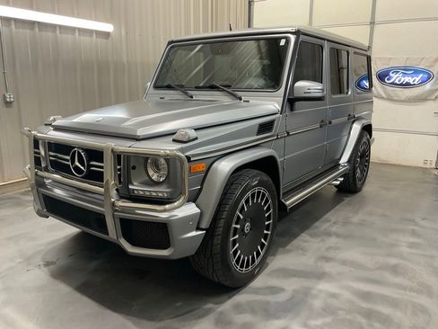 Used 2015 Mercedes-Benz G 63 AMG 4MATIC image 3