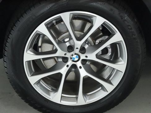 Used 2026 BMW X5 xDrive50e AWD/4WD image 12