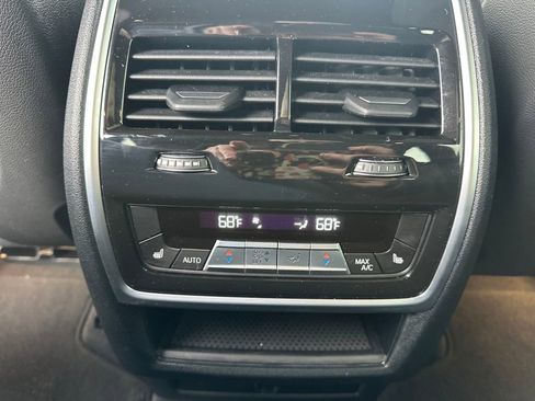 Used 2023 BMW X5 xDrive40i w/ M Sport Package image 30