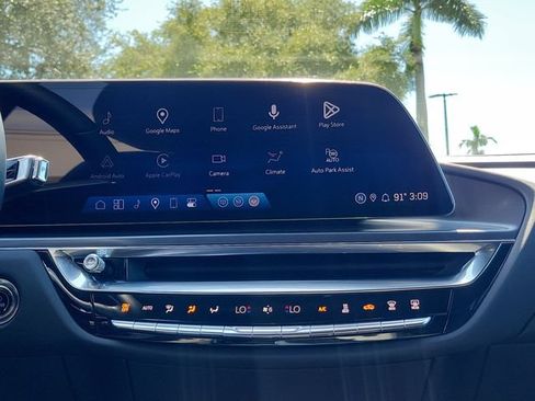 Certified 2024 Cadillac Lyriq Tech w/ Driver Assist Package AWD/4WD image 20