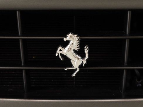 Certified 2023 Ferrari Portofino M RWD image 27