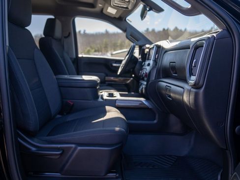 Used 2022 Chevrolet Silverado 1500 LT Trail Boss w/ Bed Protection Package image 13