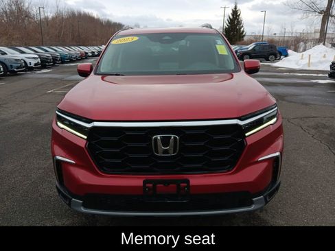 Used 2023 Honda Pilot Elite image 8