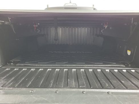 Used 2023 Toyota Tacoma TRD Off-Road w/ Technology Package RWD image 10