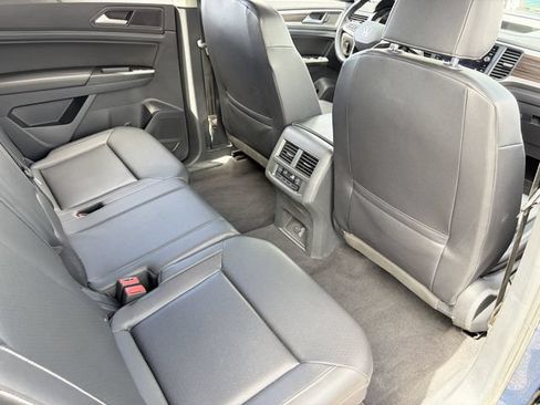 Used 2021 Volkswagen Atlas SE FWD image 20