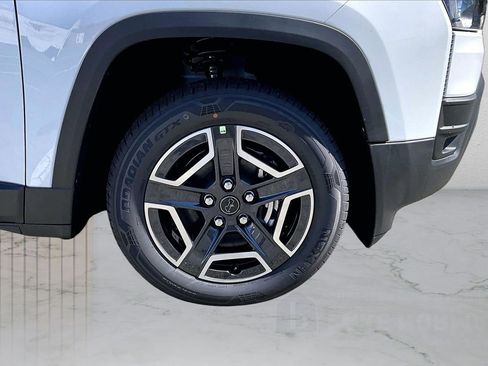 New 2026 Jeep Cherokee Laredo AWD/4WD image 31
