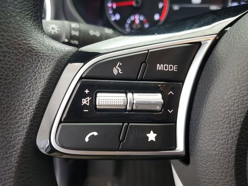 Used 2024 Kia Forte LX image 22