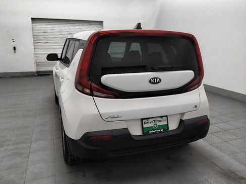 Used 2020 Kia Soul S image 5
