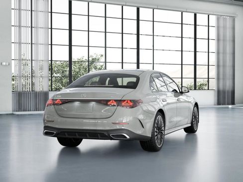 New 2026 Mercedes-Benz E 350 4MATIC Sedan image 24
