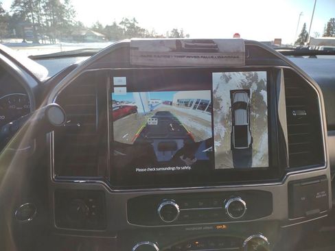 Used 2022 Ford F450 Platinum w/ FX4 Off-Road Package image 20