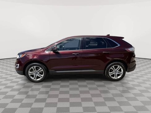 Used 2018 Ford Edge Titanium w/ Ford Safe & Smart Package AWD/4WD image 4