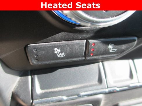 Certified 2022 GMC Sierra 2500 SLE w/ SLE Convenience Package image 13