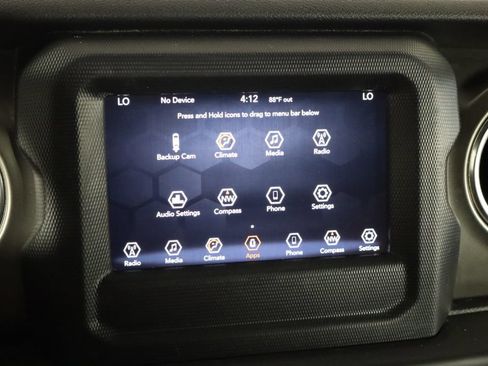 Used 2019 Jeep Wrangler Unlimited Rubicon AWD/4WD image 32