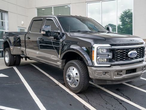 Used 2023 Ford F450 King Ranch w/ FX4 Off-Road Package AWD/4WD image 7