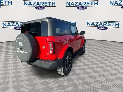 Used 2023 Ford Bronco Outer Banks image 8