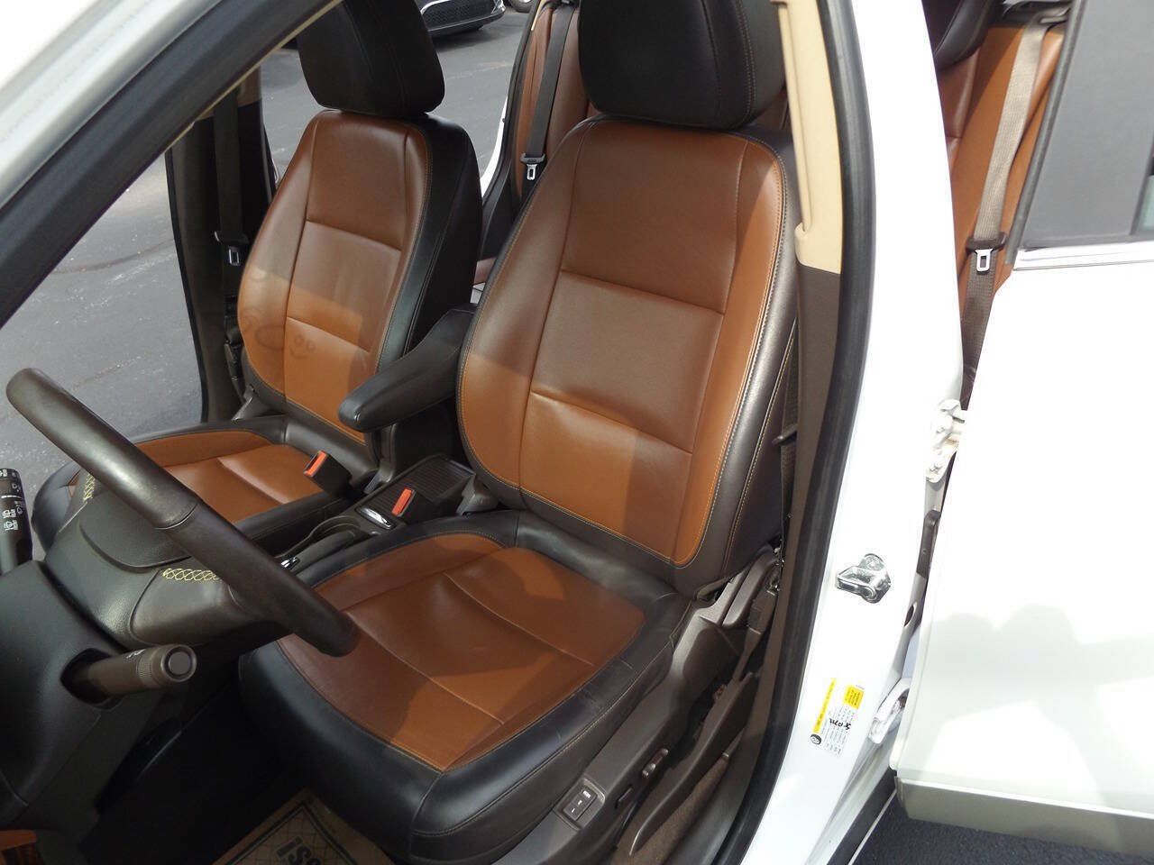 Used 2015 Buick Encore Leather AWD/4WD image 13