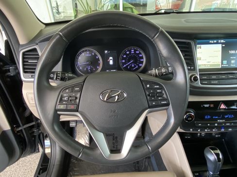 Used 2017 Hyundai Tucson Limited w/ Limited Ultimate Package 03 AWD/4WD image 30