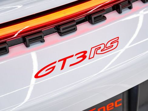 Used 2024 Porsche 911 GT3 RS RWD image 37