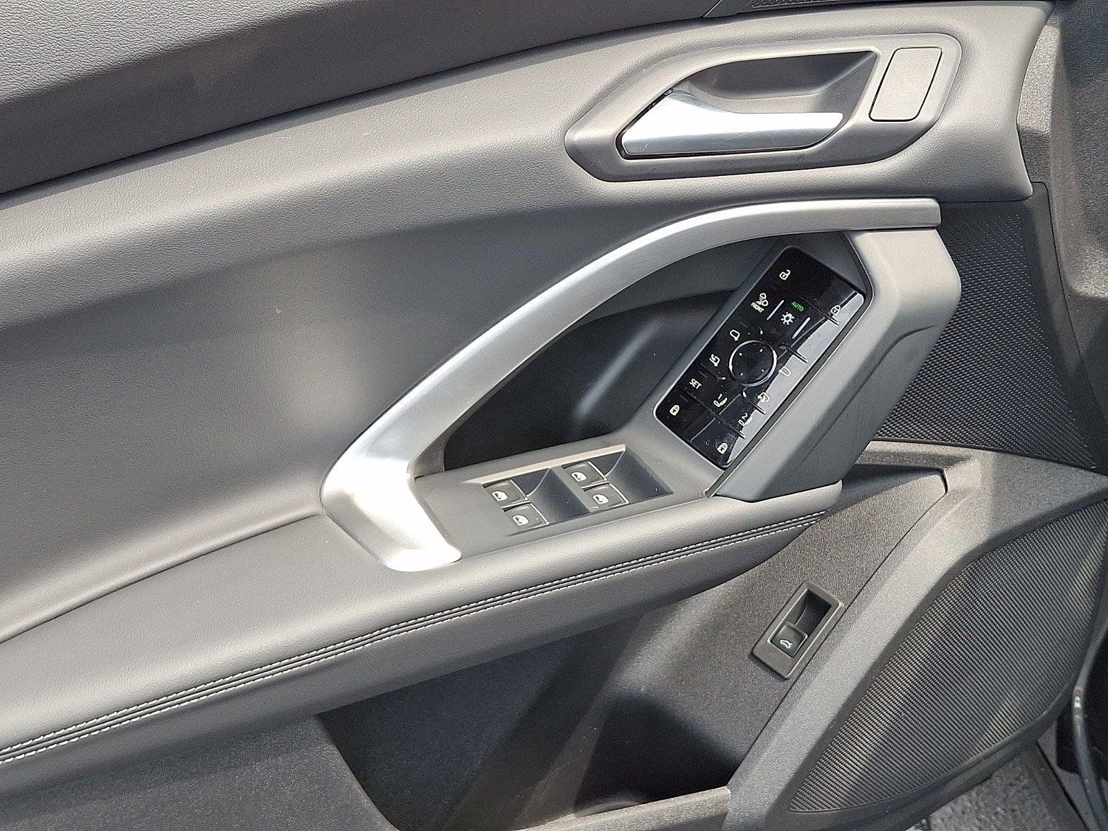New 2026 Audi Q5 Premium AWD/4WD image 10