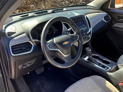 Used 2020 Chevrolet Equinox LS w/ LPO, Cargo Package image 11