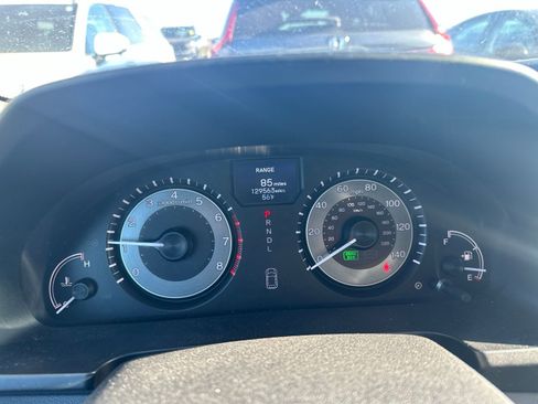Used 2015 Honda Odyssey Touring Elite image 5