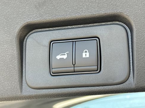 New 2026 Nissan Rogue SV image 19