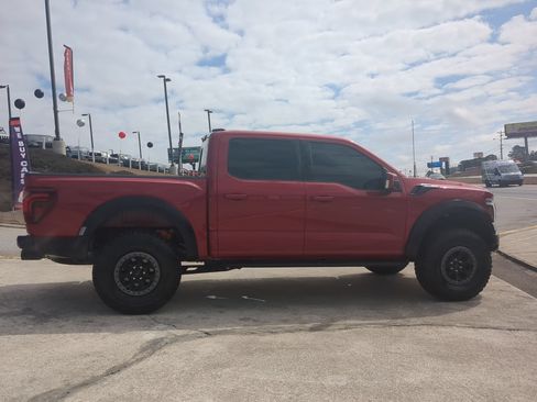 Used 2025 Ford F150 Raptor AWD/4WD image 4
