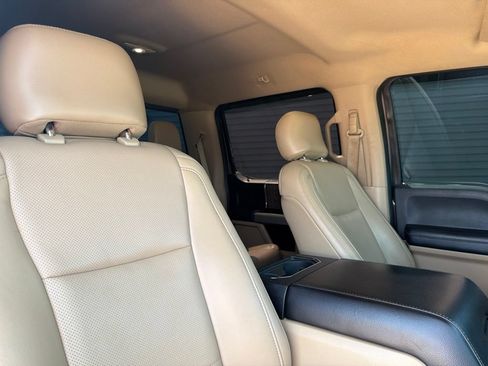 Used 2017 Ford F250 Lariat w/ Lariat Value Package AWD/4WD image 15